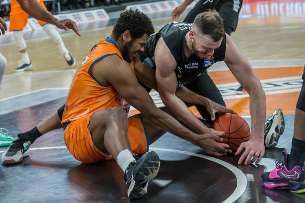 谷爱凌因伤 谷爱凌因伤