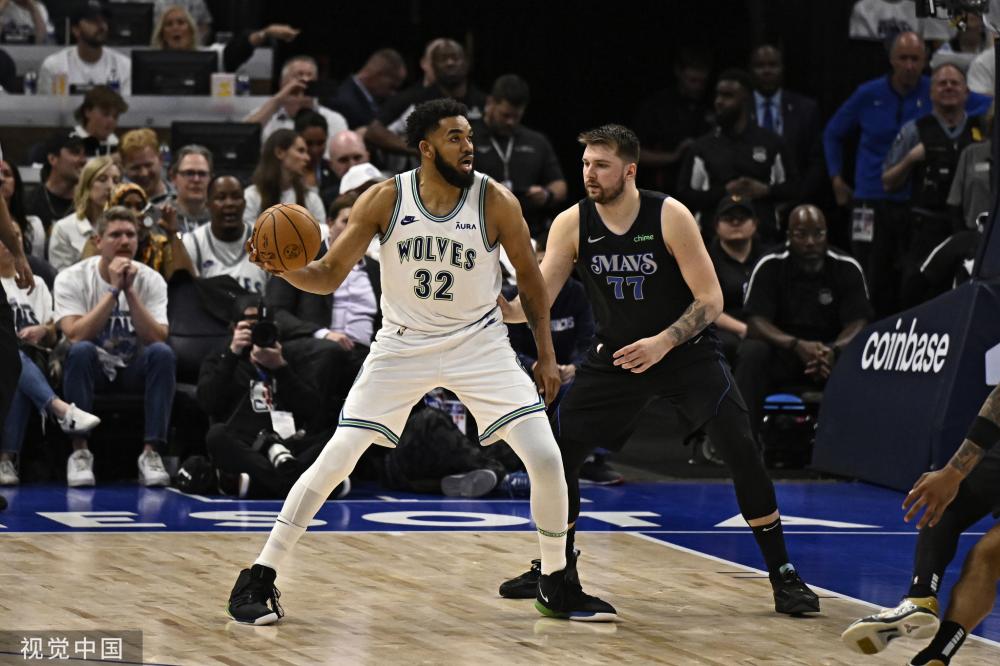 的朝气和冲 的朝气和冲